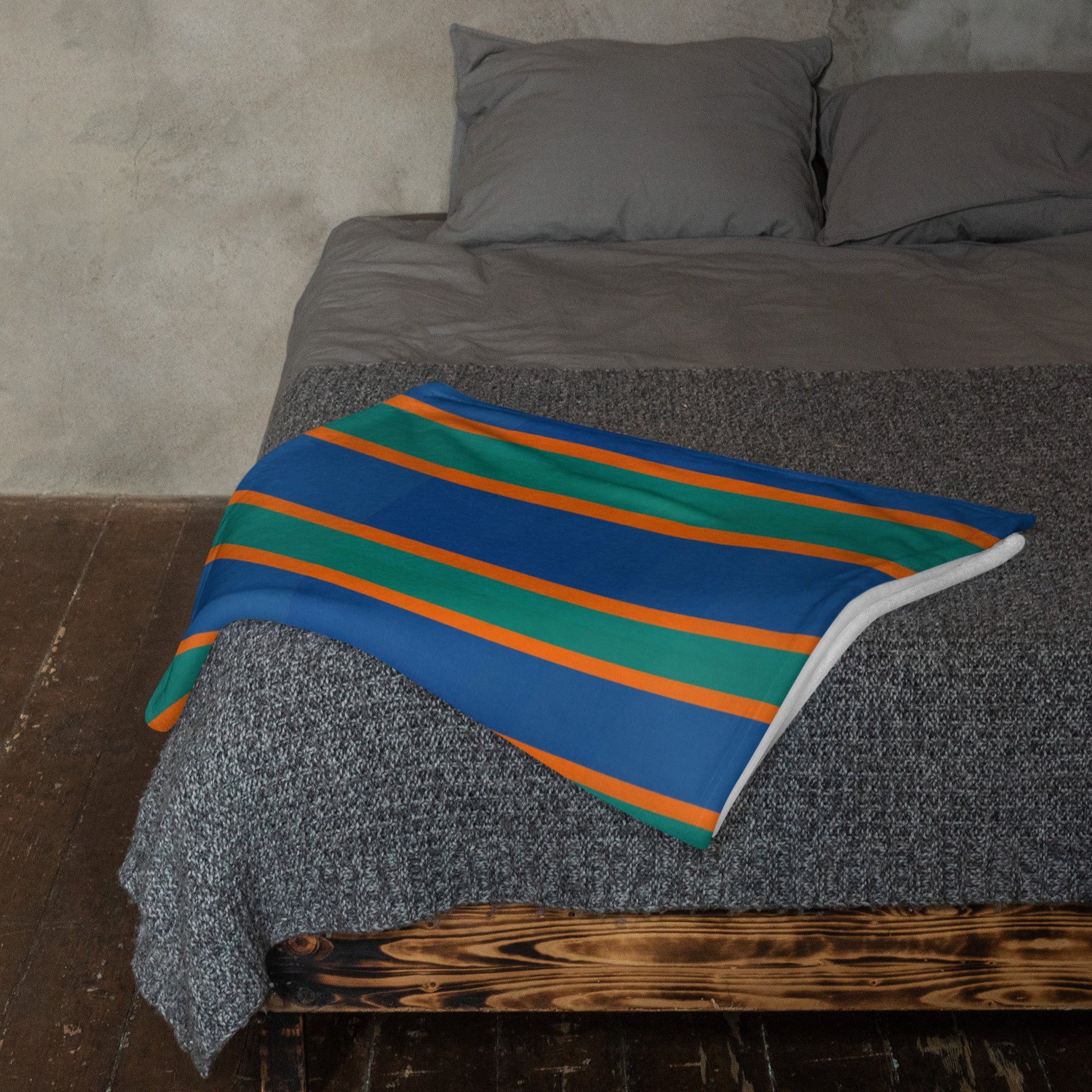 Southwold Deckchair Throw Blanket - rubberchicken.studio